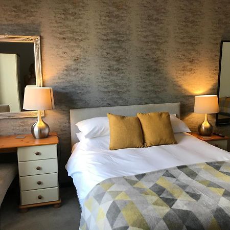 Rooms @ Number Six オークハム エクステリア 写真